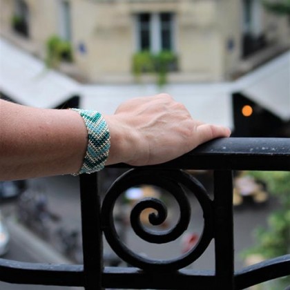 Bracelet zoulou turquoise en perles de verre tissé main - Casa Nomade