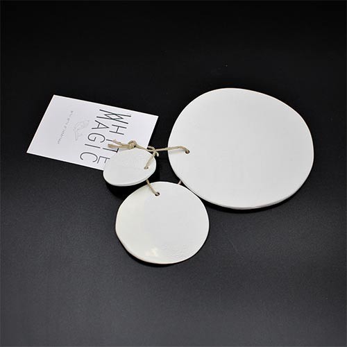 Eclipse lunaire décorative en porcelaine faite main - Casa Nomade Eclipse lunaire décorative en porcelaine faite main - Casa Nomade