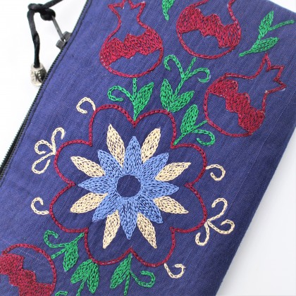 Pochette en coton brodée violette - Casa Nomade