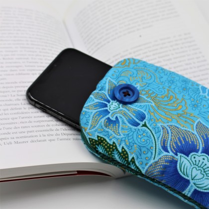 Étui téléphone portable batik fleurs cousu main - Casa Nomade