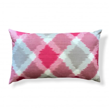 Housse de coussin ikat Losange framboise fait main - Casa Nomade