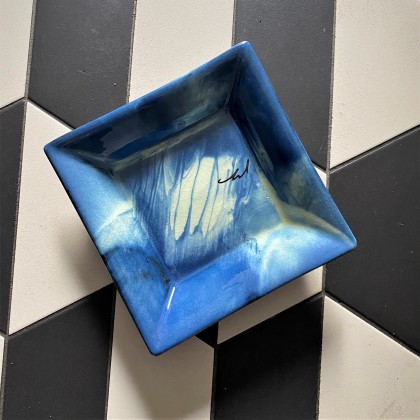 Vide poche bleu en céramique fait main