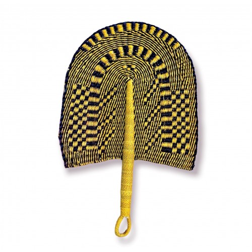 Éventail africain en paille jaune et bleu tressé main - Casa Nomade Éventail africain en paille jaune et bleu tressé main - Casa Nomade