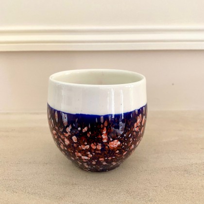 Tasse à café en faïence faite main (bleue mouchetée) - Casa Nomade