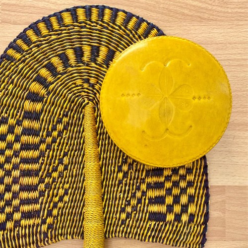 Boite touareg ronde en cuir jaune - Casa Nomade Boite touareg ronde en cuir jaune - Casa Nomade