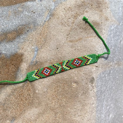Bracelet vert en perles de verre tissé main - Casa Nomade