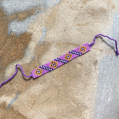 Bracelet violet en perles de verre tissé main - Casa Nomade