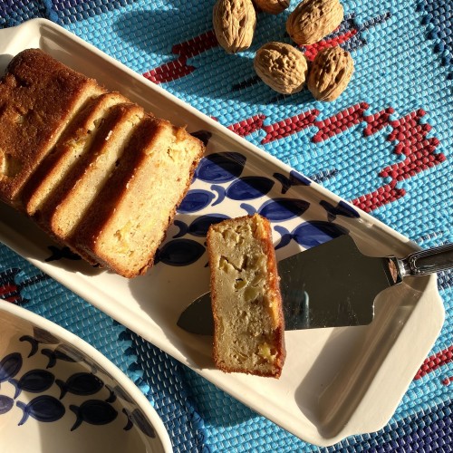 Plat à cake en céramique fait main motif banc de poissons - Casa Nomade