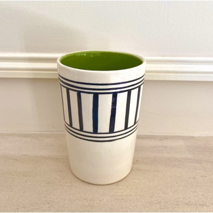 Mug sans anse en faïence fait main (vert) - Casa Nomade