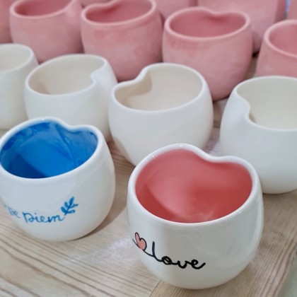 Tasse Love en faïence faite main - Casa Nomade