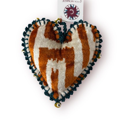 Cœur décoratif ikat velours Telmak - Casa Nomade