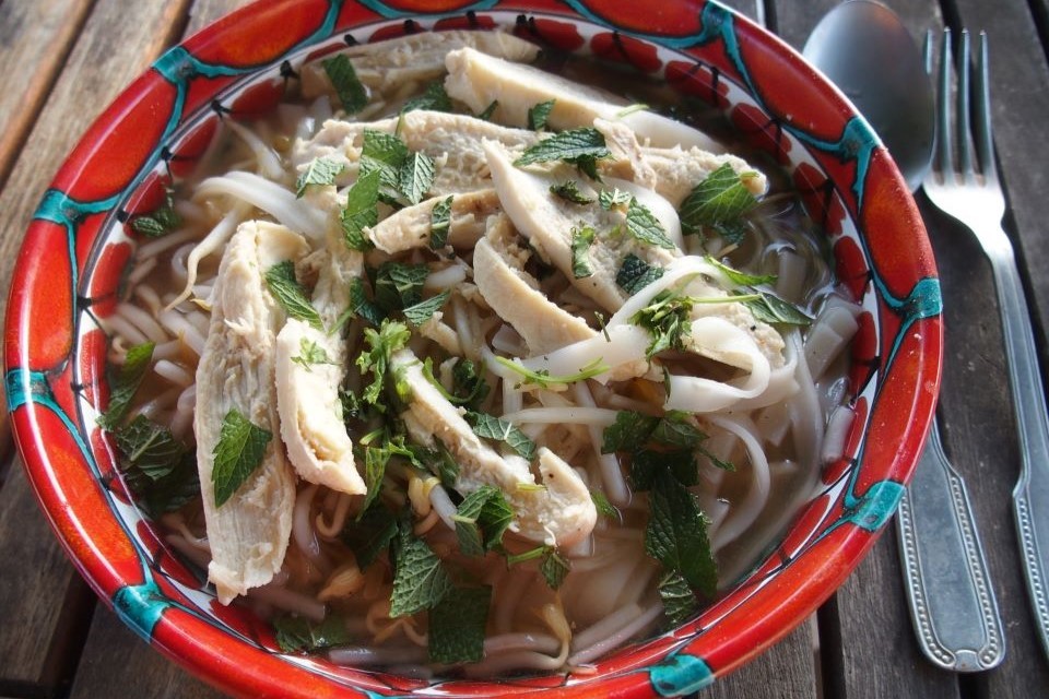Le pho, soupe traditionnelle vietnamienne  Casanomade
